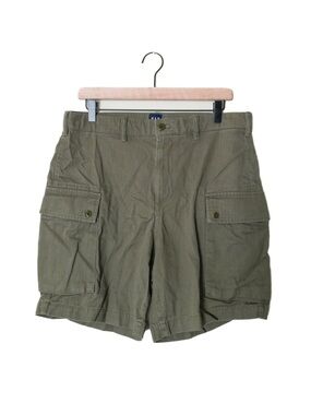 GAP 8" Olive Green Cargo Shorts